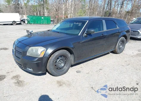 2006 Dodge Magnum z USA, uszkodzony, nr VIN 2D8FV47V06H391967